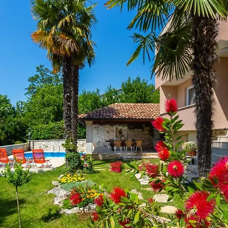 Mediterranean Terrace With Bbq, Swimming Pool And Sea View * Njivice