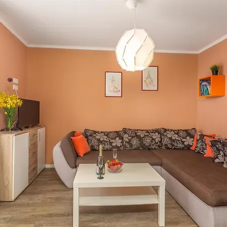 Mediterranean Terrace With Bbq, Swimming Pool And Sea View Njivice