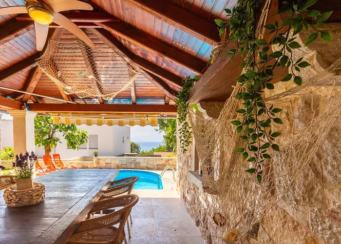 アパート Mediterranean Terrace With Bbq, Swimming Pool And Sea View