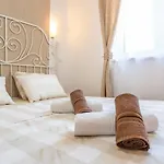 Mediterranean Terrace With Bbq, Swimming Pool And Sea View 公寓 *
